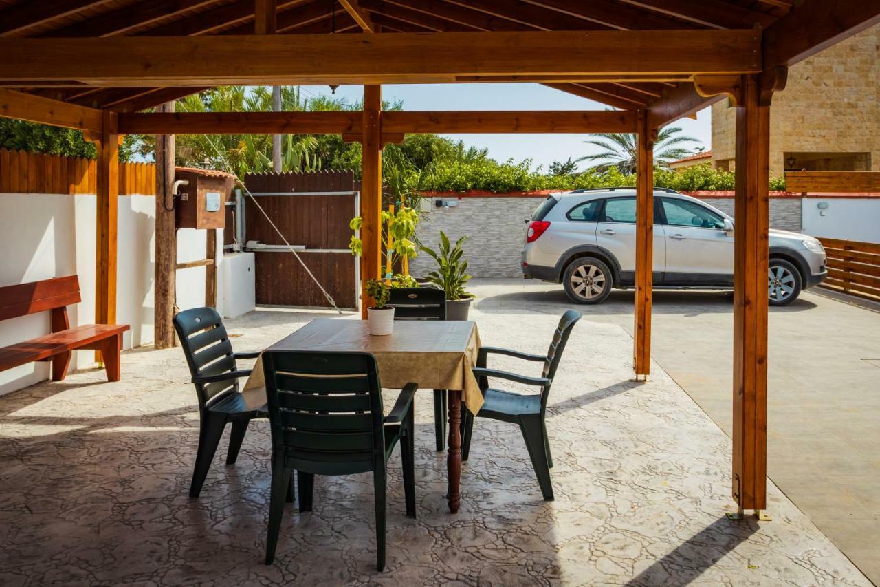 Berryrose Villa Perivolia Buitenkant foto