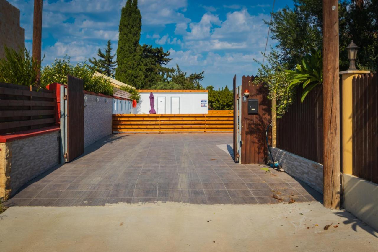 Berryrose Villa Perivolia Buitenkant foto