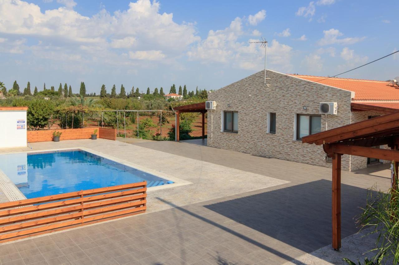 Berryrose Villa Perivolia Buitenkant foto